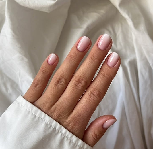 Baby boomer ongle : qu'est-ce que c'est et comment l'obtenir ?