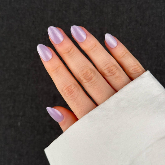 Lavender Bright - Amande court