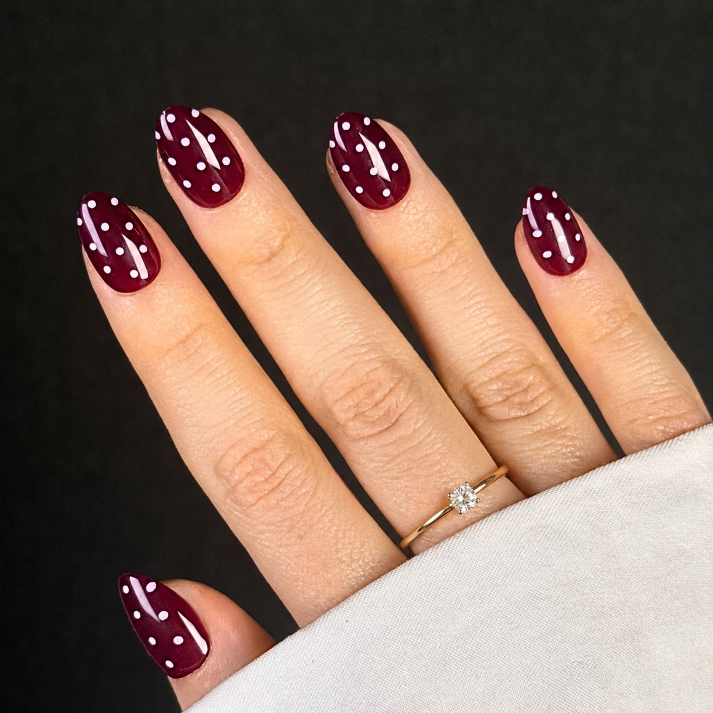 Cherry dots - Amande court