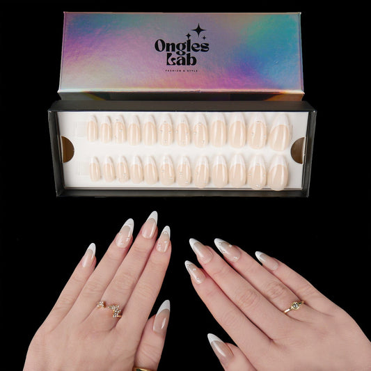 Faux ongles Laure - French perles